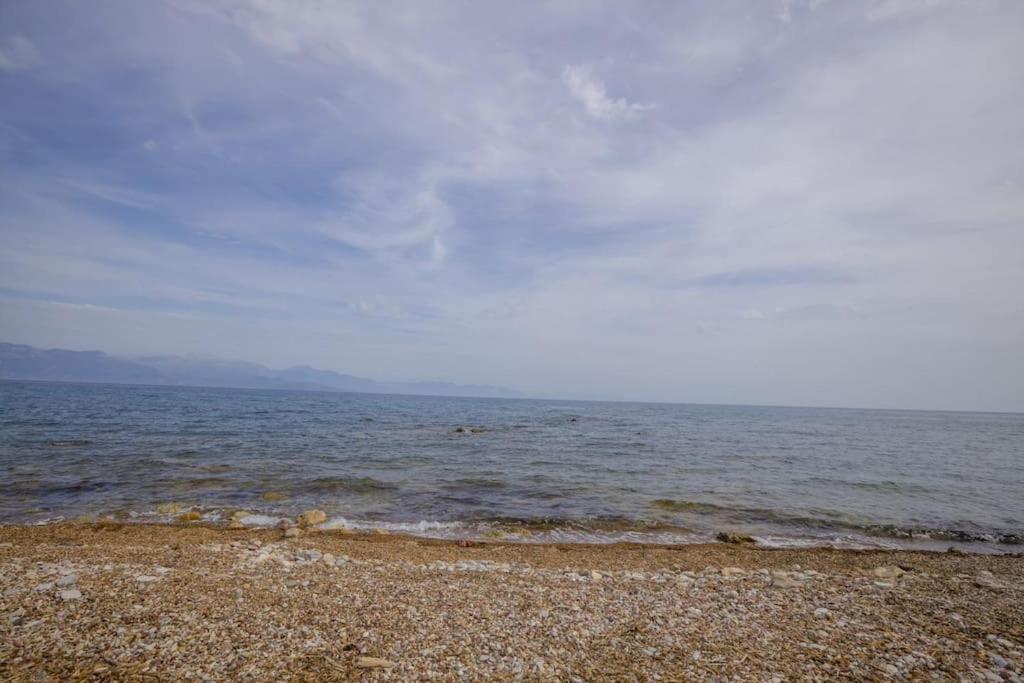 Apartment Alethea's Sea View