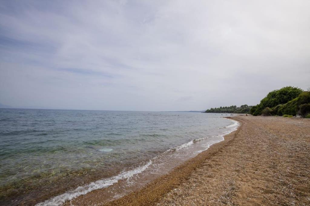 Alethea's Sea View Apartment *
