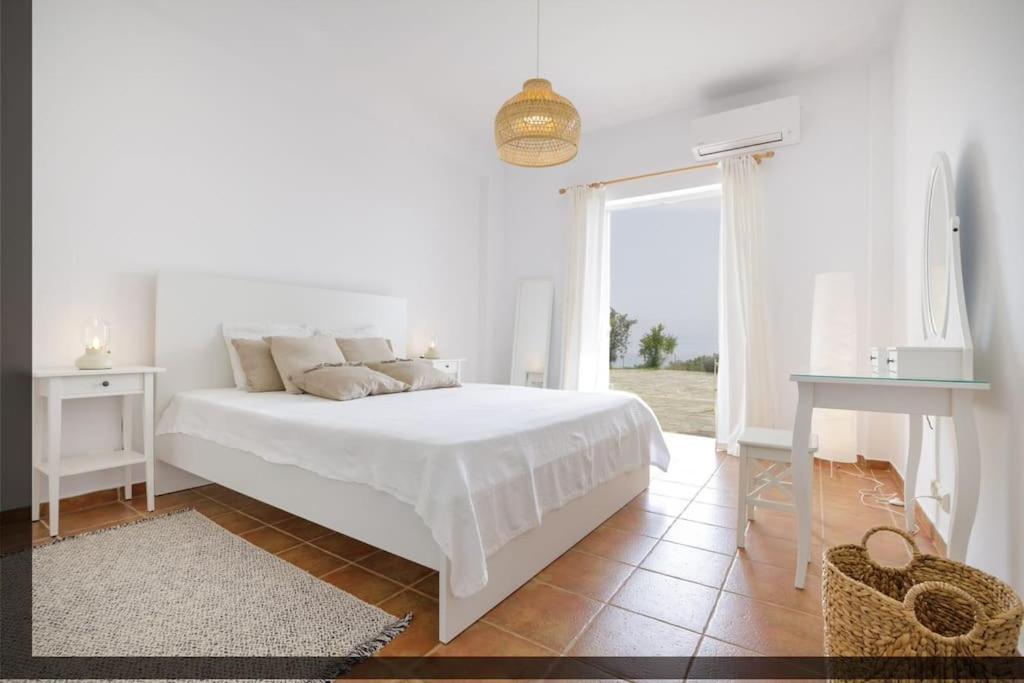Apartment Alethea's Sea View